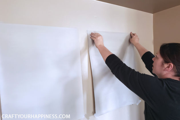 Use this awesome trick to test out different paint colors for your walls without painting swatches directly onto them! PLUS download a FREE paint planner!