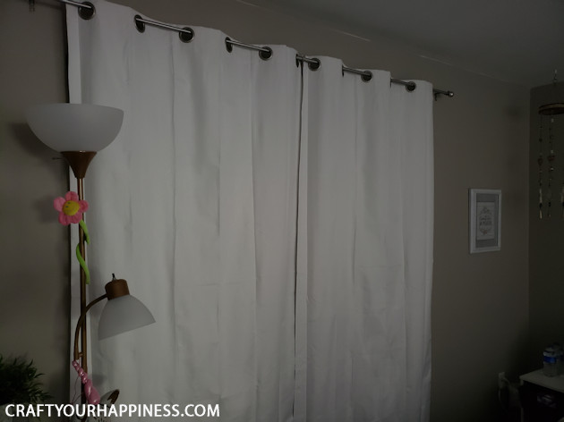 If you need it pitch dark when you sleep you're gonna love these DIY no-sew blackout window inserts! Great for large windows too! 