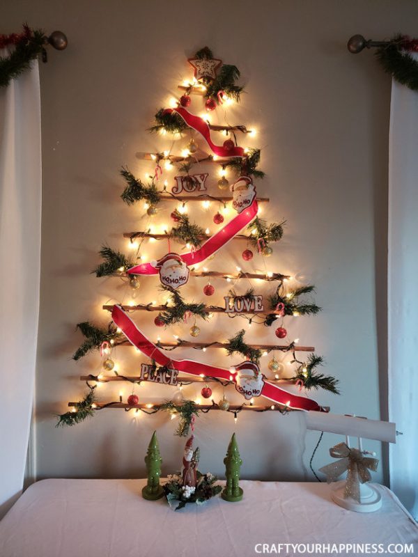 Easy DIY Hanging Wall Christmas Tree
