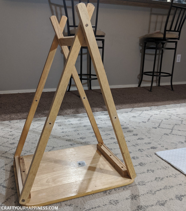 If you're a cat person (or looking for an awesome gift for someone who is) we'll show you how easy it is to make a DIY cat teepee from an old TV tray!
