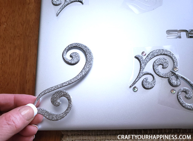 If you'd like to spice up your laptop just a bit we'll show you how to decorate your laptop easily and possibly with things you have on hand!