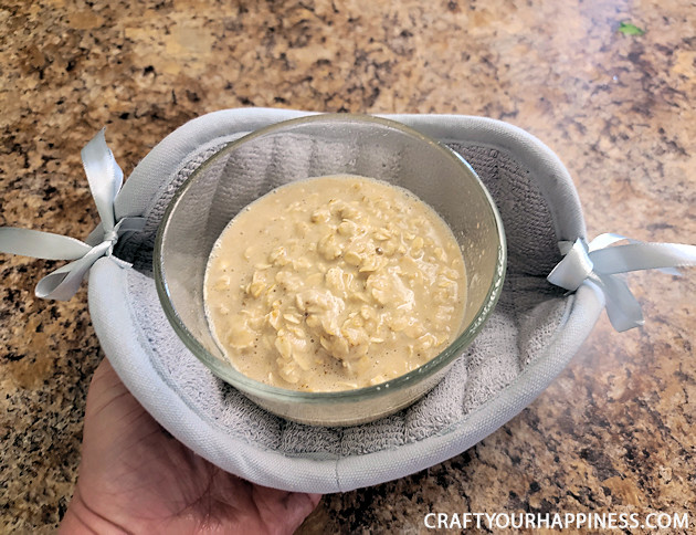 Make a DIY bowl cozy using a $2 hot pad! No more burned fingers trying to get a hot bowl out of the microwave. (No sewing machine needed!)