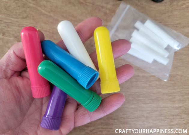 If you occasionally get a stuffy nose you can easily make a safe natural nasal inhaler that works great with no chemicals!