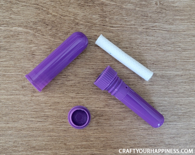 If you occasionally get a stuffy nose you can easily make a safe natural nasal inhaler that works great with no chemicals!