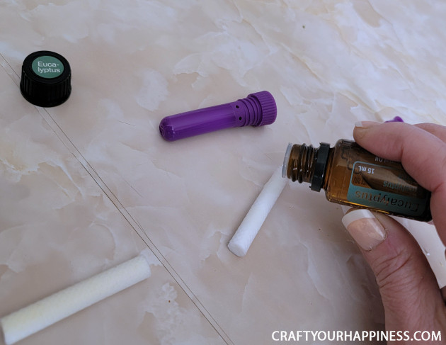 If you occasionally get a stuffy nose you can easily make a safe natural nasal inhaler that works great with no chemicals!